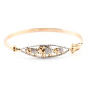 HALLMARKED 9CT GOLD ELEPHANT HINGED BANGLE