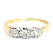 HALLMARKED 18CT GOLD & DIAMOND TRILOGY RING