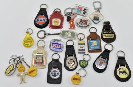MIXED SELECTION OF VINTAGE CAR KEY RINGS / FOBS