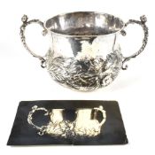 HALLMARKED SILVER CHARLES II TWO-HANDLED CIRCULAR PORRINGER