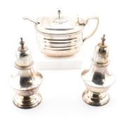 VICTORIAN CASED HALLMARKED SILVER CRUET SET