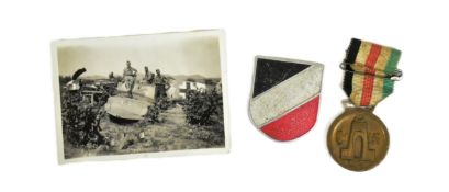 WWII SECOND WORLD WAR GERMAN AFRIKA KORP BADGE & MEDALS