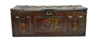 WWII SECOND WORLD WAR BRITISH ANTI TANK AMMUNITION CRATE