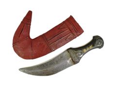 EARLY 20TH CENTURY SOUTH ARABIAN JAMBIYA DAGGER