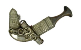 EARLY 20TH CENTURY MIDDLE EASTERN JAMBIYA DAGGER