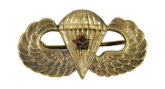 WWII SECOND WORLD WAR UNITED STATES PARATROOPER WINGS BADGE