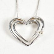 9CT WHITE GOLD & DIAMOND HEART PENDANT NECKLACE
