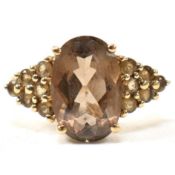 HALLMARKED 9CT GOLD & SMOKY QUARTZ RING
