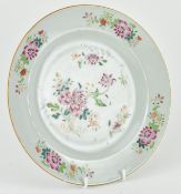 QING DYNASTY FAMILLE ROSE FLORAL PLATE 清 乾隆粉彩花卉盘