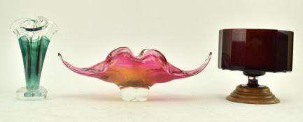 COLLECTION OF THREE PIECES OF 20TH CENTURY STUDIO ART GLASS