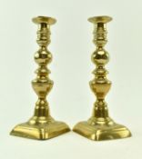 PAIR OF 19TH CENTURY ENGLISH BRASS CANDLESTICKS