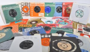 COLLECTION OF ROCK / SOUL / R&B / COUNTRY 45 RPM SINGLES