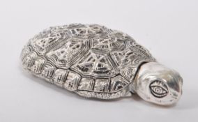 20TH CENTURY PERFUME BOTTLE IN THE FORM OF A TURTLE