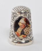 20TH CENTURY STERLING SILVER THIMBLE WITH PICTORIAL PLAQUE