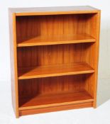 MID CENTURY 1960S TEAK OPEN BOOKCASE DISPLAY CASE