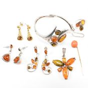 COLLECTION OF SILVER & AMBER JEWELLERY & CORAL STICK PIN