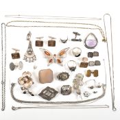 COLLECTION OF SILVER JEWELLERY & FRAGMENTS AF
