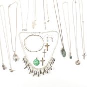 COLLECTION OF SILVER JEWELLERY & PENDANT NECKLACES