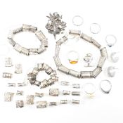 COLLECTION OF SILVER & GEM SET JEWELLERY