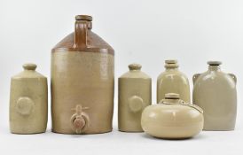 FIVE ENGLISH STONE WARE BED WARMERS & A LARGE CIDER FLAGON