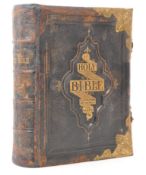 VICTORIAN ILLUSTRATED NATIONAL FAMILY BIBLE