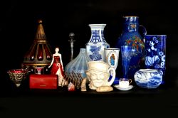 Antiques & Collectables - Ceramics, Collectables, Music Memorabilia & Ephemera - BBC CELEBRITY ANTIQUES ROAD TRIP FILMING