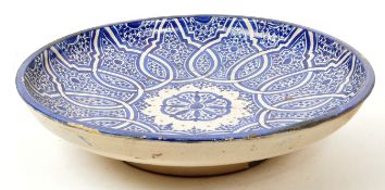 19TH CENTURY MOROCCAN ISLAMIC POTTERY BOWL