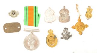 COLLECTION OF 20TH CENTURY PRESENTATION WAR MEDALS