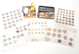 LARGE COLLECTION OF BRITISH & FOREIGN COINS