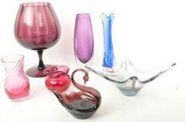 COLLECTION OF MID CENTURY STUDIO ART GLASS ITEMS