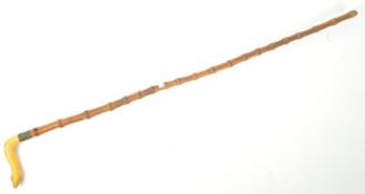 20TH CENTURY VINTAGE WALKING STICK WITH SNAKE HEAD HANDLE