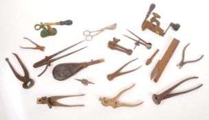 COLLECTION VINTAGE 20TH CENTURY GUNSMITHS EQUIPMENT