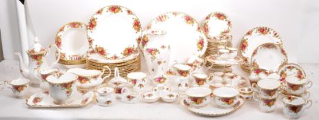 ROYAL ALBERT - OLD COUNTRY ROSES - EXTENSIVE PORCELAIN SET