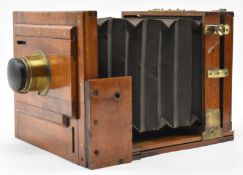 HORNE THORNTHWAITE & WOOD - CIRCA 1890 CAMERA