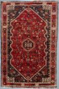 EARLY 20TH CENTURY SOUTH WEST PERSIAN QASHGAI CARPET RUG