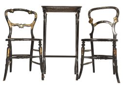 THREE VICTORIAN 19TH CENTURY LACQUERED CHINOISERIE ITEMS