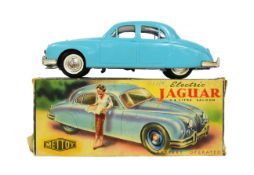 METTOY - VINTAGE BATTERY OPERATED ELECTRIC JAGUAR 2.4 LITRE SALOON