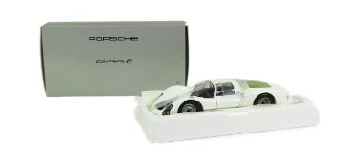 DIECAST - OFFICIAL PORSCHE 1/18 SCALE PORSCHE CARRERA MODEL