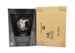 STAR WARS - MASTER REPLICAS - LUKE SKYWALKER X-WING HELMET