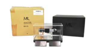 STAR WARS - MASTER REPLICAS - YODA LIGHTSABER PROP