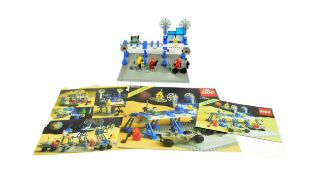 LEGO - LEGOLAND - 6930 - SPACE SUPPLY STATION