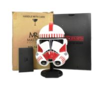 STAR WARS - MASTER REPLICAS - SHOCK TROOPER HELMET 1/1 SCALE