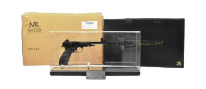 STAR WARS - MASTER REPLICAS - PRINCESS LEIA BLASTER