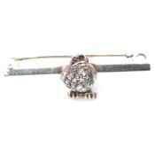 EARLY 20TH CENTURY DIAMOND BIRD BROOCH PIN