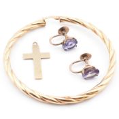 COLLECTION OF GOLD JEWELLERY