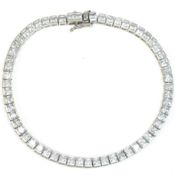 HALLMARKED 9CT WHITE GOLD & WHITE STONE LINE BRACELET