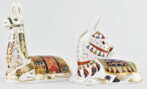 ROYAL CROWN DERBY - FINE BONE CHINA PAPERWEIGHT