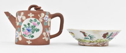 CHINESE ZISHA TEAPOT AND A 1950S FAMILLE ROSE FOOTED BOWL