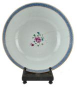 QIANLONG FAMILLE ROSE BLUE AND WHITE BOWL 清 乾隆 青花粉彩潘翠盌