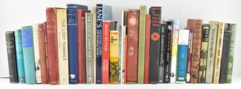 MILITARY & WW1 / WW2 INTEREST. COLLECTION OF REFERENCE BOOKS